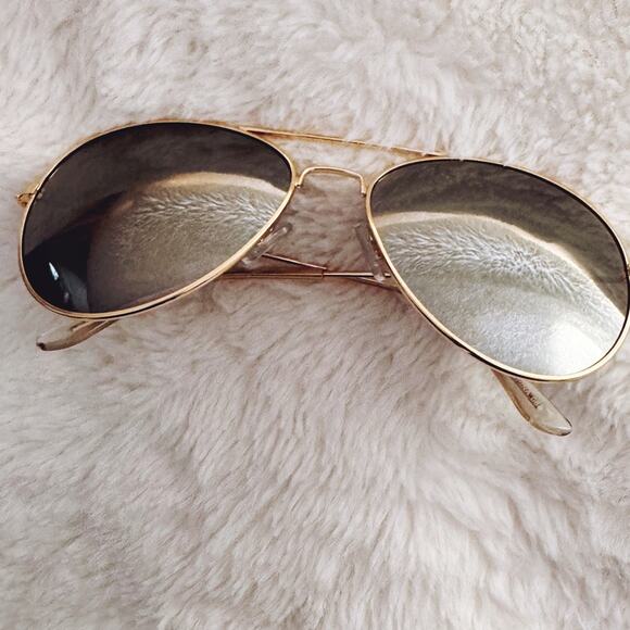 Francine Gold W/ Mirrored Lenses Aviator Sunglasses - Picture 2 of 14